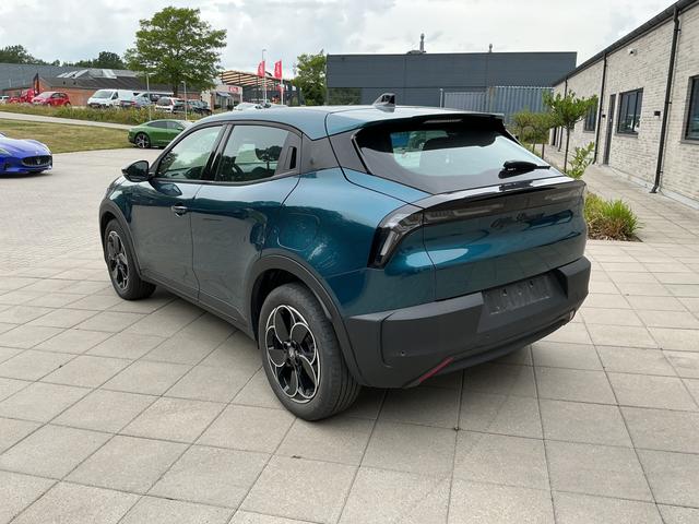 Alfa Romeo Junior 54 kWh *1 phase charging 