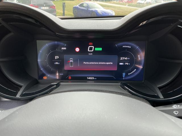 Alfa Romeo Junior 54 kWh *1 phase charging 