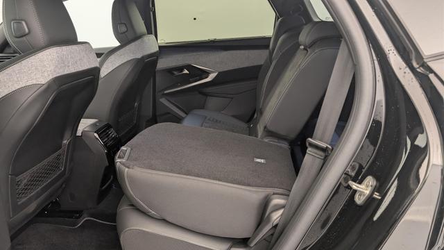 Peugeot 5008 HYBRID 145CH E-DCS6 GT 