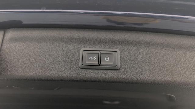 Audi Q3 35 TDI 150 ch S tronic 7 Design 