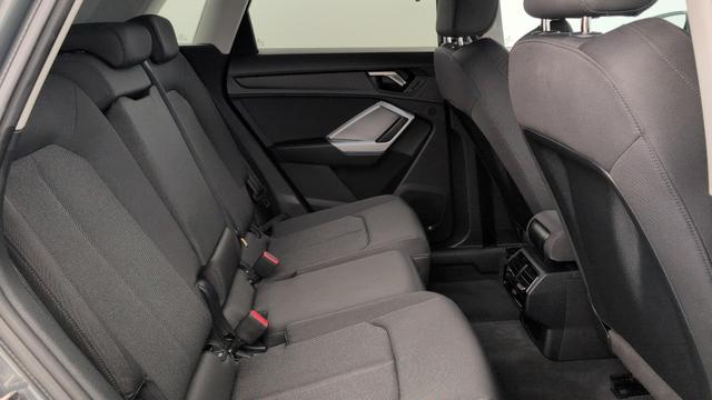 Audi Q3 35 TDI 150 ch S tronic 7 Design 