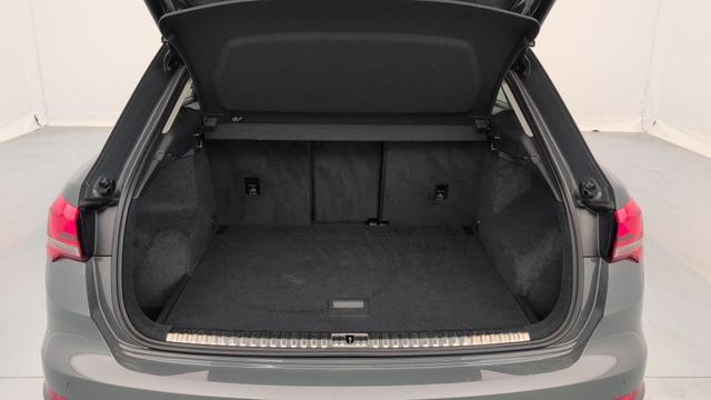 Audi Q3 35 TDI 150 ch S tronic 7 Design 