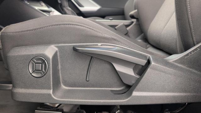 Audi Q3 35 TDI 150 ch S tronic 7 Design 