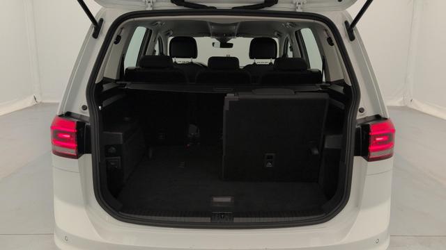 Volkswagen Touran 1.5 TSI EVO 150 DSG7 7pl Carat 