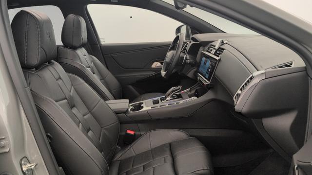 DS Automobiles 7 Hybride Rechargeable E-Tense 225 EAT8 Opera (Crossback) 