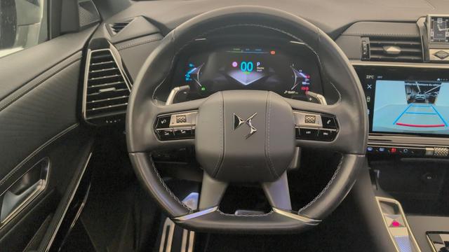 DS Automobiles 7 Hybride Rechargeable E-Tense 225 EAT8 Opera (Crossback) 