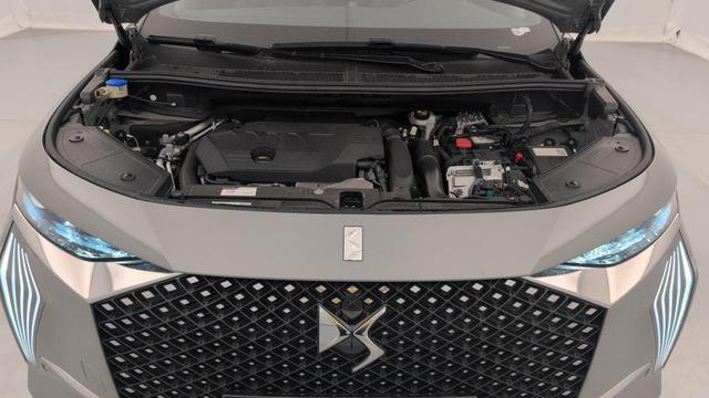 DS Automobiles 7 Hybride Rechargeable E-Tense 225 EAT8 Opera (Crossback) 