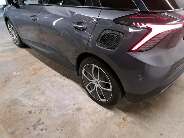 MG MG4 Luxury 4 