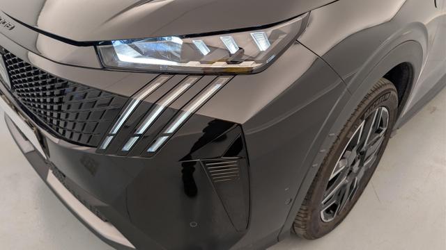 Peugeot 5008 HYBRID 145CH E-DCS6 GT 