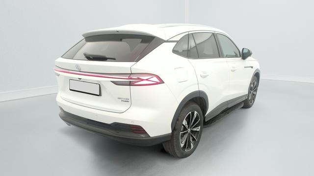 MG EHS Luxury 