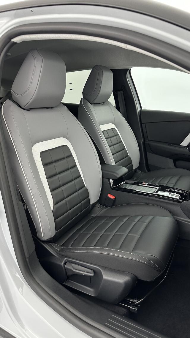 Citro&euml;n C4 MAX 