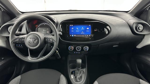 Toyota Aygo Dynamic (X) 
