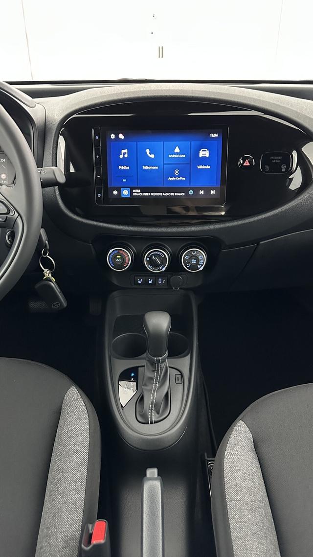 Toyota Aygo Dynamic (X) 