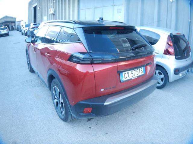 Peugeot e-2008 GT 