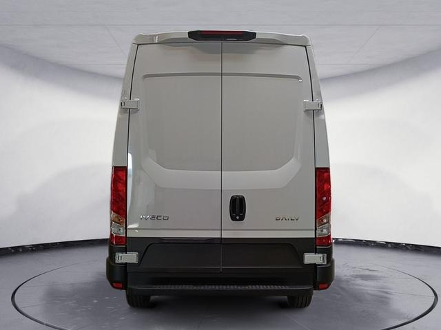 Iveco Daily 35S16 Hi-Matic 