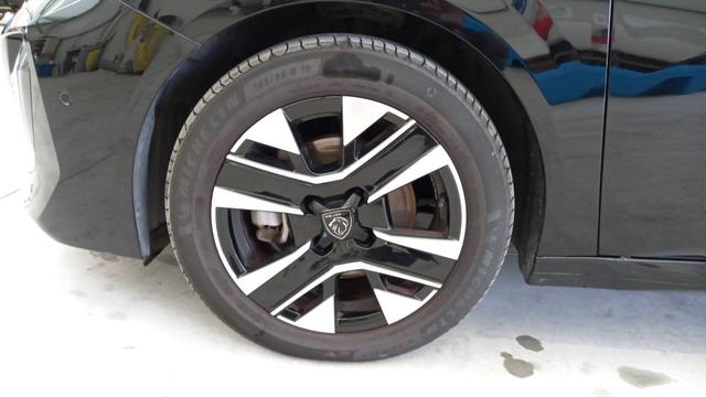 Peugeot 208 Allure 