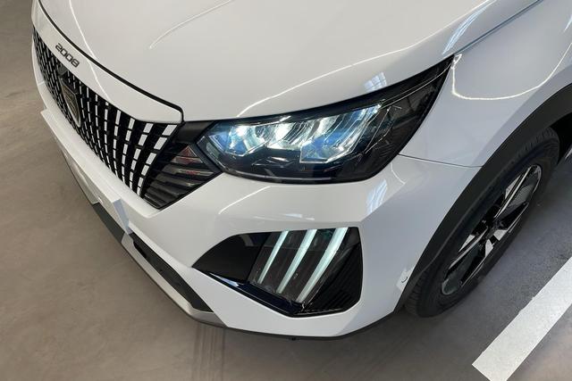 Peugeot 2008 PureTech 100 S&S BVM6 Allure 