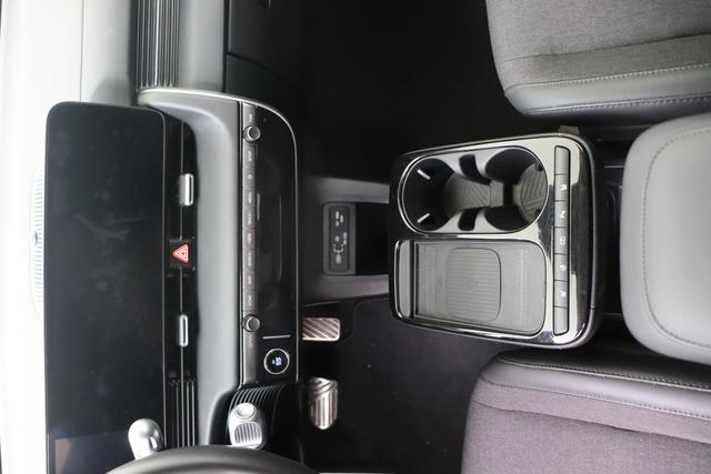 Hyundai IONIQ 5 Core Plus 