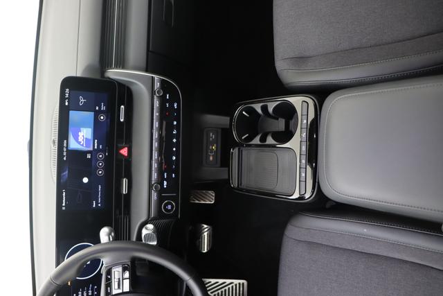 Hyundai IONIQ 5 Core Plus 