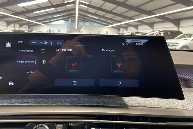 Peugeot 5008 HYBRID 145CH E-DCS6 GT 