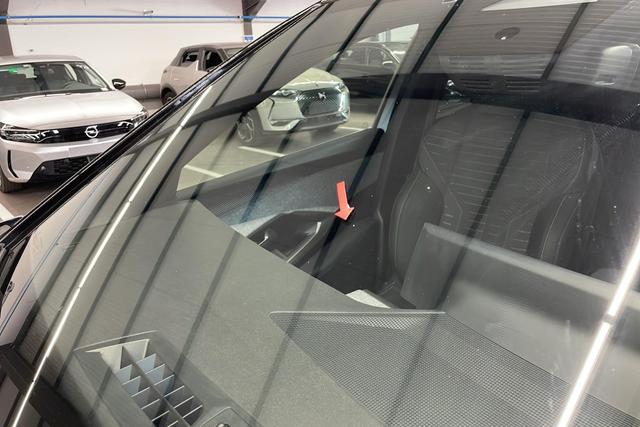 Peugeot 5008 HYBRID 145CH E-DCS6 GT 