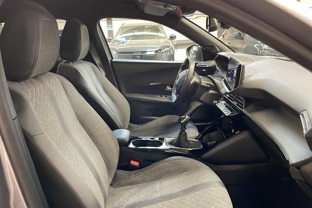 Peugeot 2008 100 S&S BVM6 Allure 