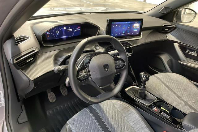 Peugeot 2008 100 S&S BVM6 Allure 