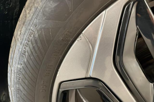 Citro&euml;n C4 PureTech 130 S&S BVM6 Feel Pack 