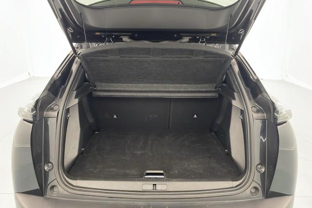 Peugeot 2008 50 kWh 136 ch Allure 