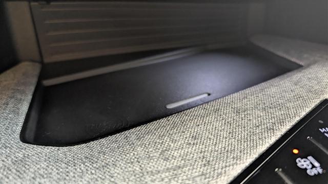 Peugeot 5008 HYBRID 145 CH E-DCS6 ALLURE 