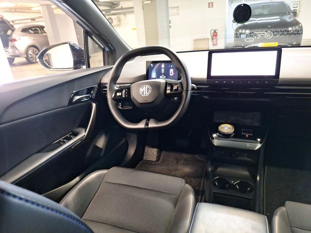 MG MG4 Luxury 4 