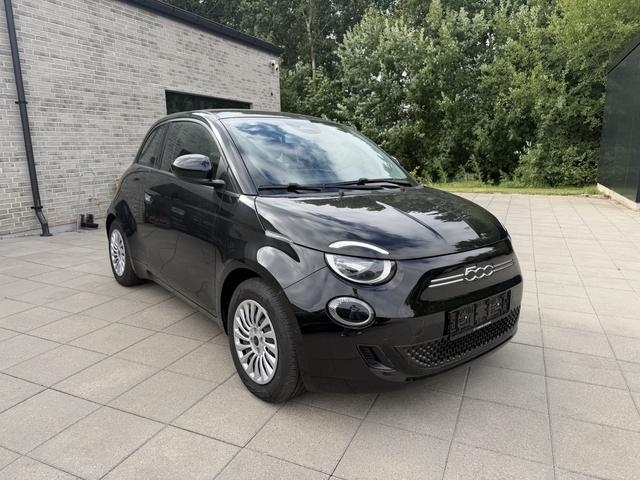 Fiat 500e 3+1 42 kWh 