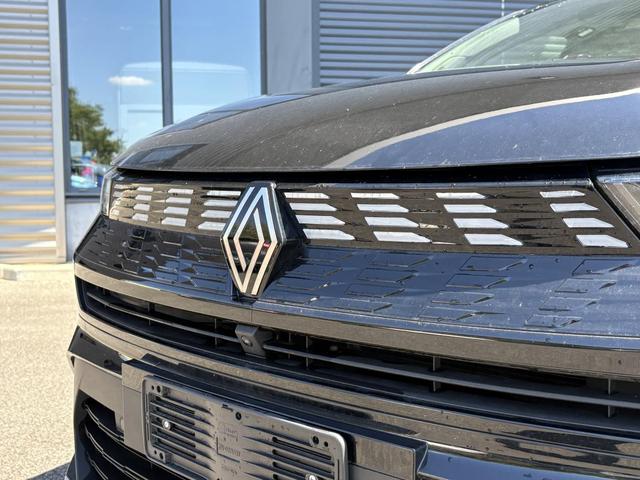 Renault Symbioz Iconic 