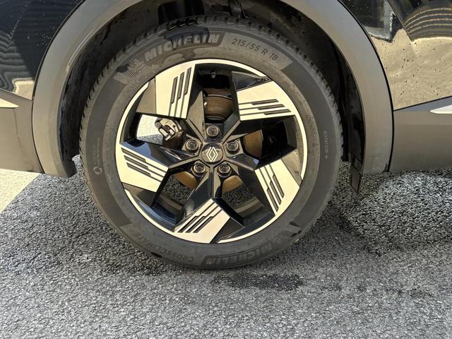 Renault Symbioz Iconic 