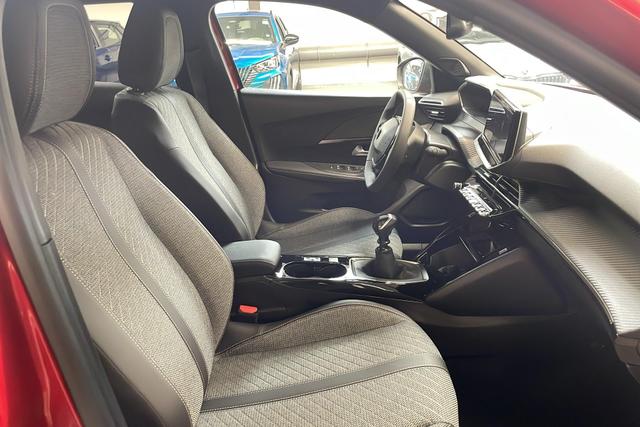 Peugeot 2008 100 S&S BVM6 Allure 
