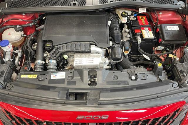 Peugeot 2008 100 S&S BVM6 Allure 