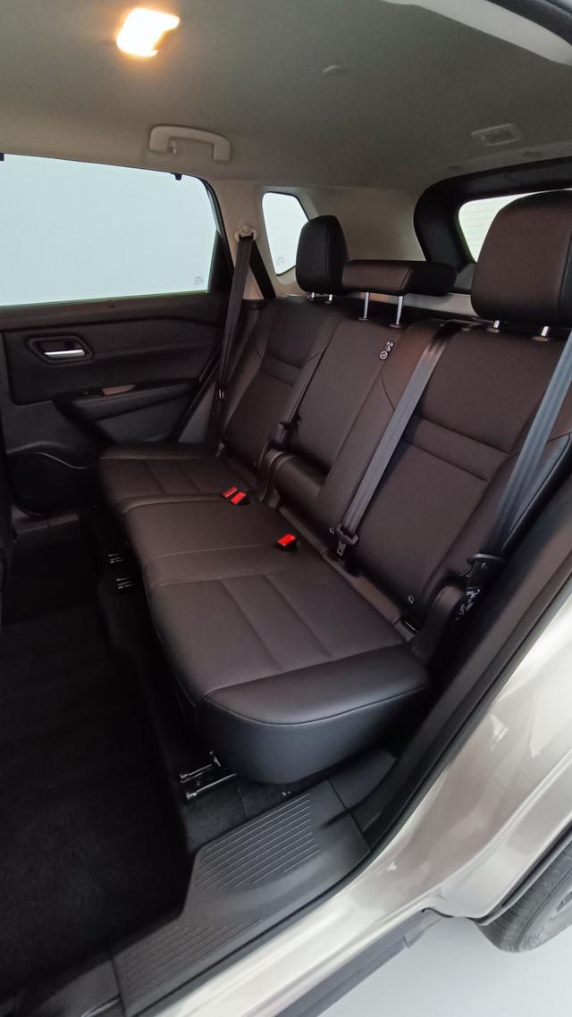 Nissan X-Trail N-TREK 