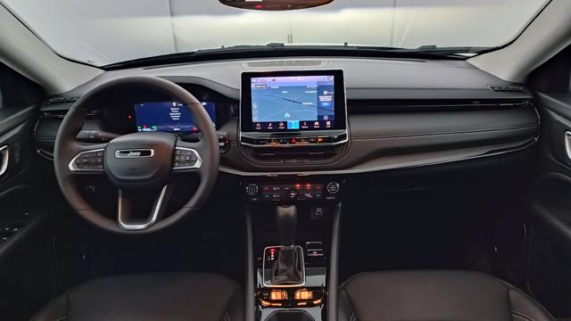 Jeep Compass Summit 4x2 
