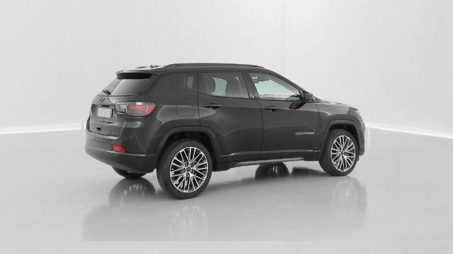 Jeep Compass Summit 4x2 