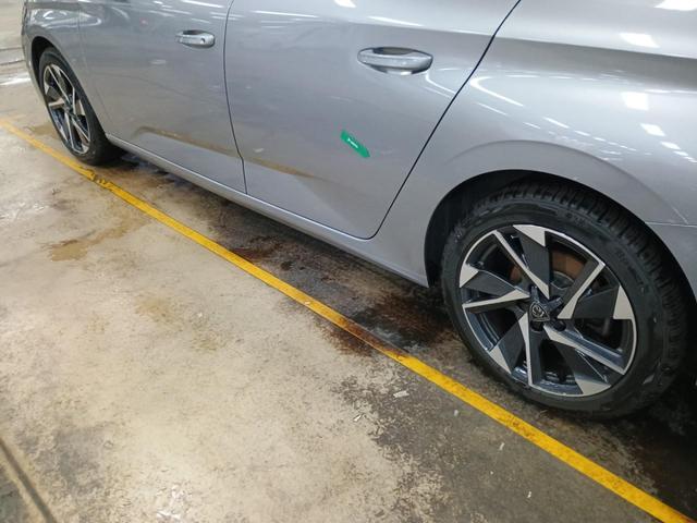 Peugeot 308 Allure 130 hp EAT8 