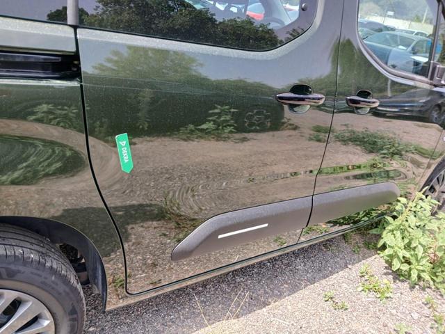 Citro&euml;n &euml;-Berlingo PLUS 