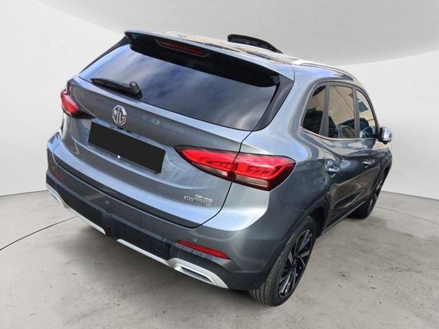MG ZS Luxury 