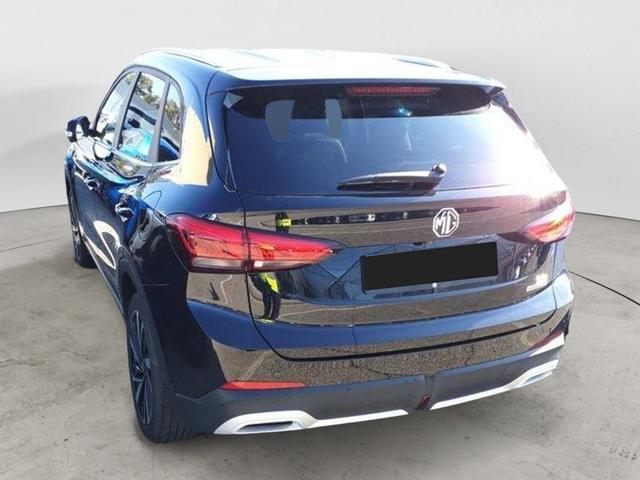 MG ZS Luxury 