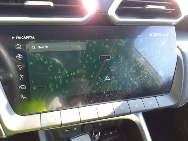 MG ZS Luxury 
