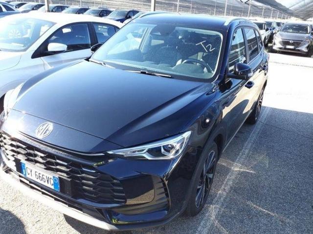 MG ZS Luxury 