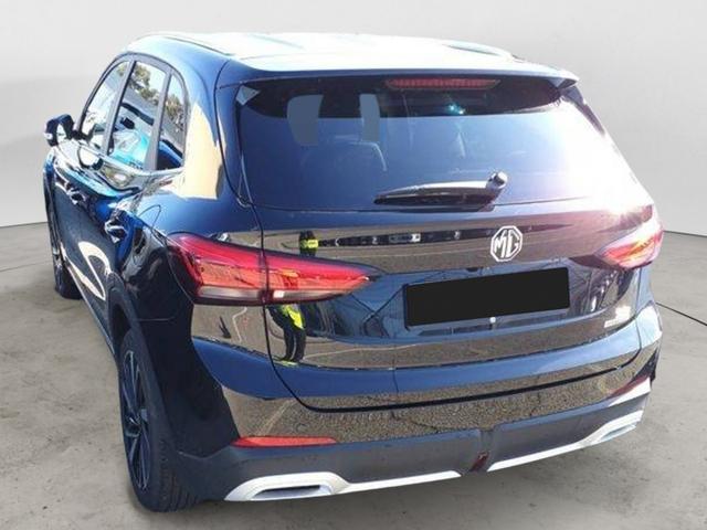 MG ZS Luxury 