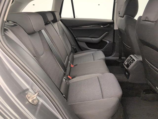 Skoda Octavia Combi 2.0 TDI 150 CH DSG7 BUSINESS 