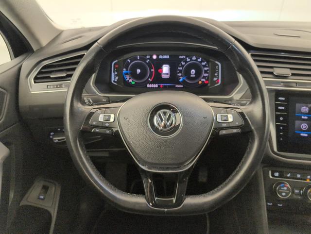 Volkswagen Tiguan 2.0 TDI 150 DSG7 CARAT EXCLUSIVE 