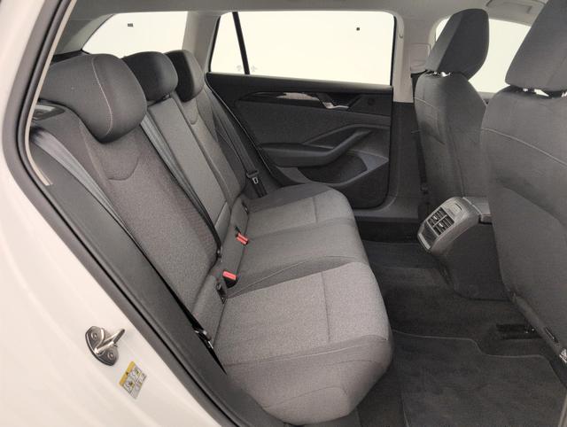 Volkswagen Passat 1.5 eTSI OPF 150 DSG7 