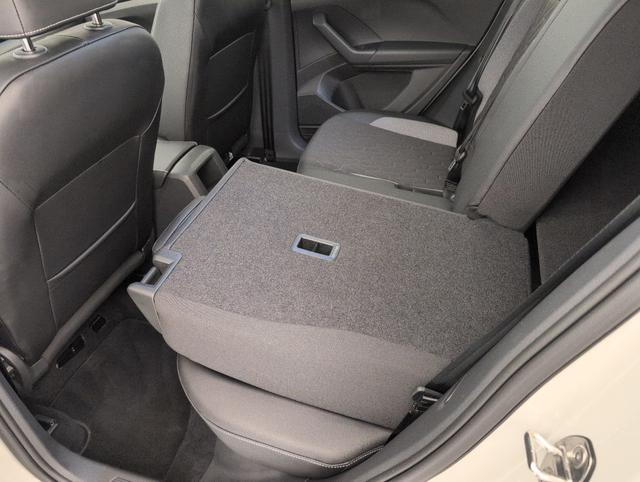 Volkswagen T-Cross Life Plus 